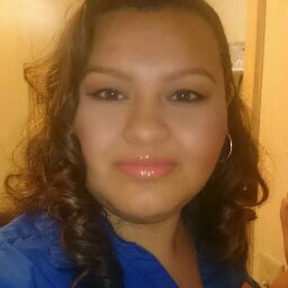 Meet your Posher, Adrianaher86